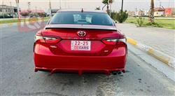 تۆیۆتا کامری